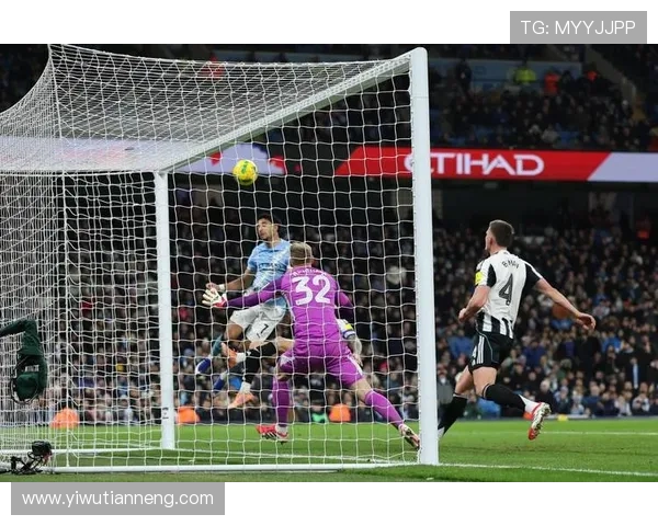 凯发体育曼城：曼城足球迷必看的比赛直播与赛前赛后精彩回顾